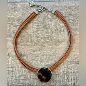 Vintage 90’s Ralph Lauren classic leather and tortoise pendant